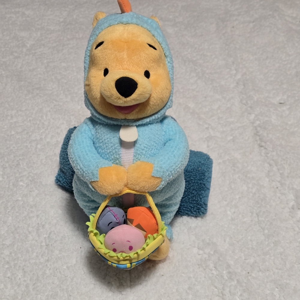 Vintage Disney Fisher Price Springtime Pooh Plush Easter Basket Chick 2002 12"